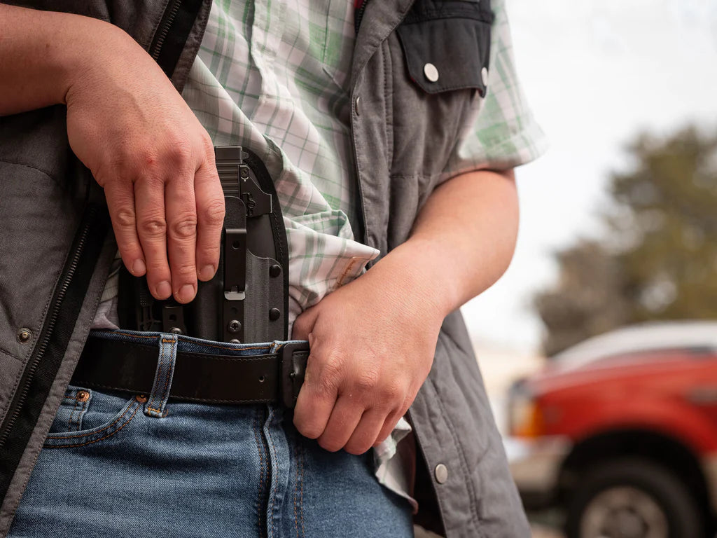 Concealed Perfection: 5 Distinct Advantages of Carrying a Handgun in an Inside-the-Waistband (IWB) Holster