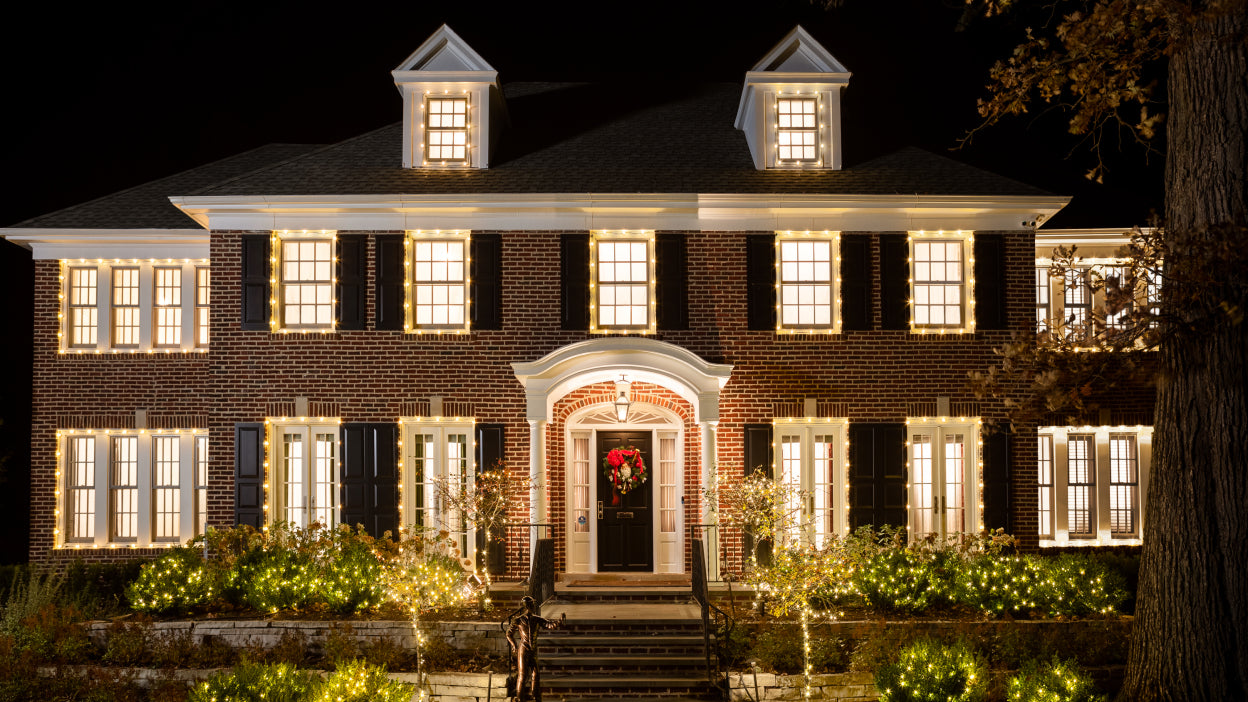 10 Holiday Home Security Tips to Keep Things Merry and Safe…