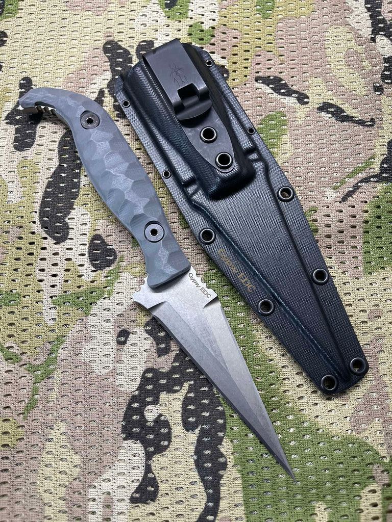 Top 6 Reasons to Carry a Fixed Blade Knife